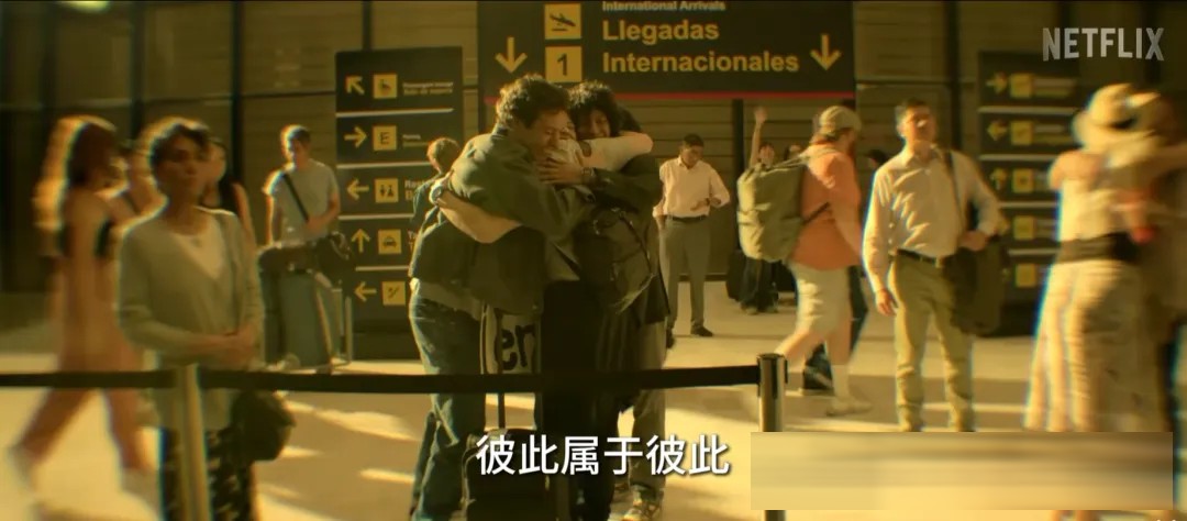 《致命权力圈》：一段外流视频，如何撕开几十年的友谊