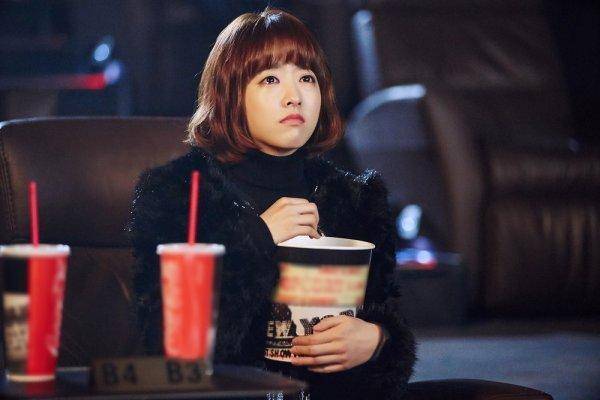 Netflix宣布考虑再增1新功能打压大批共享帐号，用户崩溃：要加价就扬言退订！