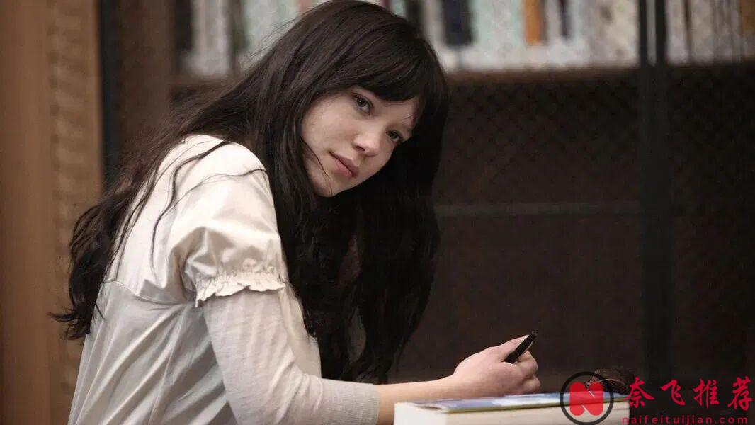 裸身赴艺术！法兰西新玫瑰蕾雅・赛杜，6 部佳作打破尺度壁垒，部部惊艳