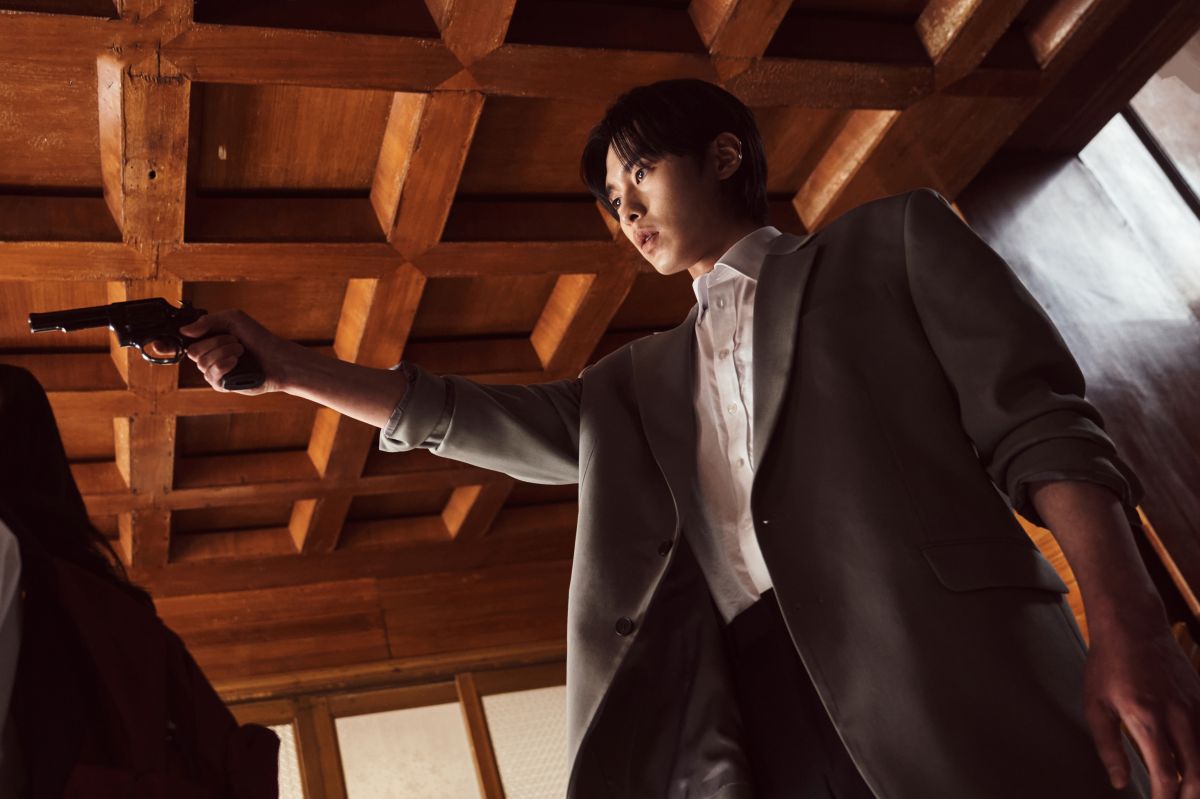 Netflix《殺死福順》李宰旭驚喜出演薛景求年輕時期，車閔圭第一次見17歲吉福順，就「一見鍾情」