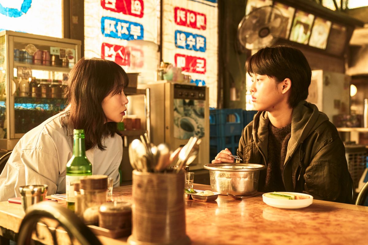 Netflix《殺死福順》李宰旭驚喜出演薛景求年輕時期，車閔圭第一次見17歲吉福順，就「一見鍾情」