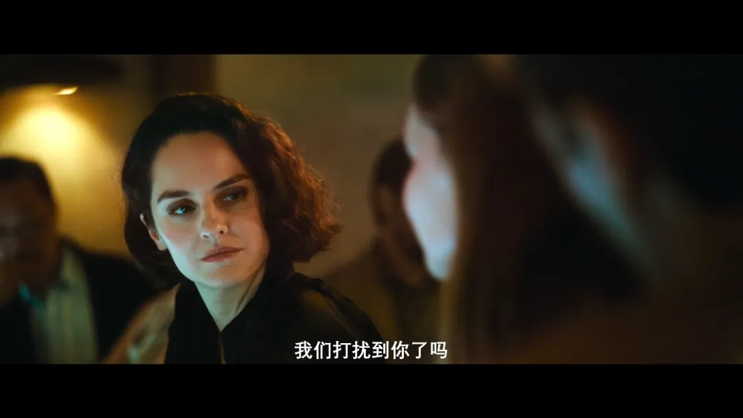 法國經典小說改編的尺度拉滿的《艾曼紐/艾曼紐2024》，卻被狂打差評！