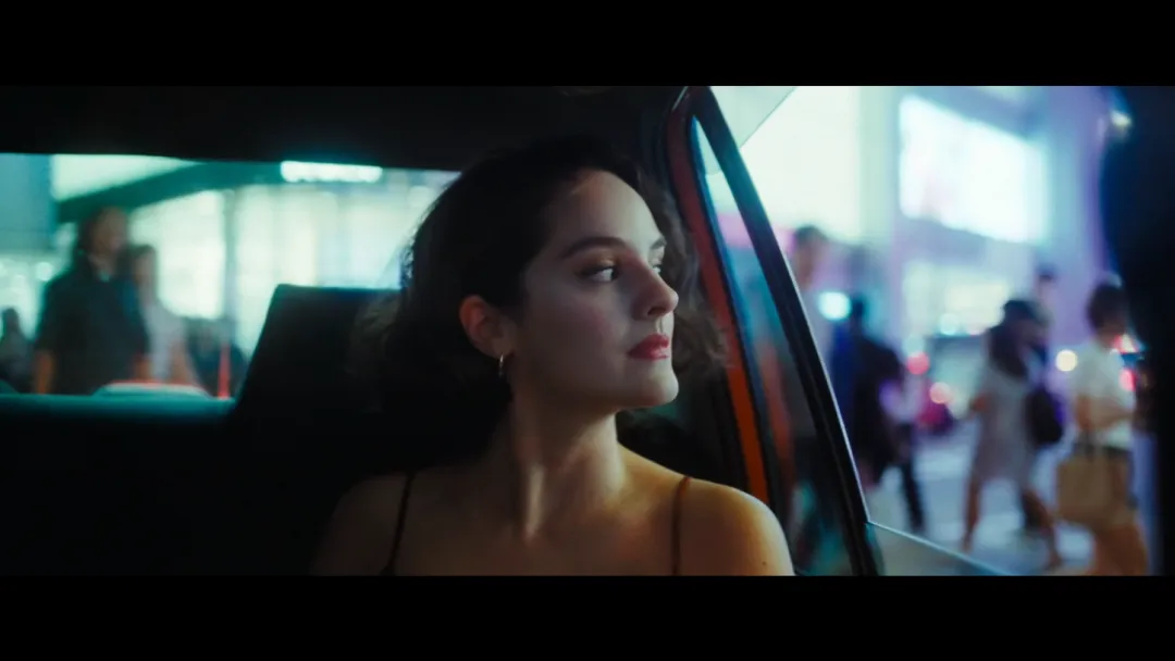 法國經典小說改編的尺度拉滿的《艾曼紐/艾曼紐2024》，卻被狂打差評！