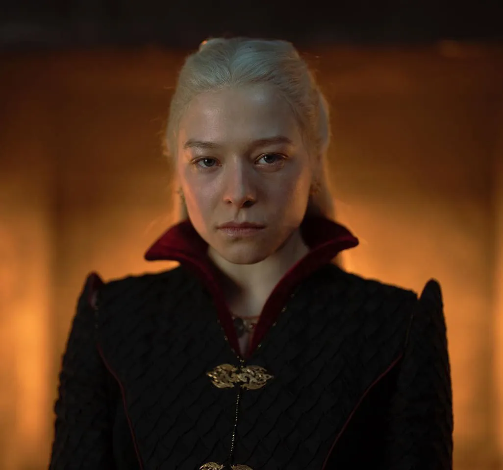 倒計時一個月！神劇《龍之家族》第二季重回巔峰，燃爆了