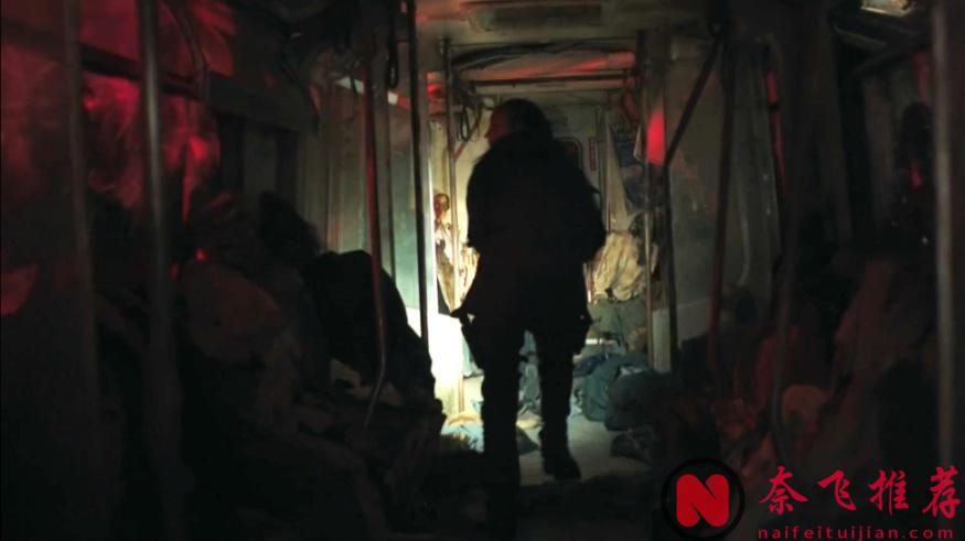 HBO尺度爆款《最後生還者》第二季第四集已更，浪漫的暴力美學！