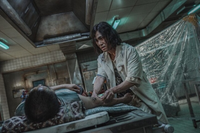 Netflix《甜蜜家園2》6大看點，宋江李陣鬱人魔對決激烈，疫區擴大末日再現，戰鬥全面升級！