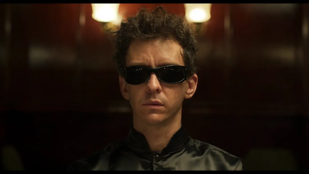 太疯了，这西语R级新作《杀死骑师》玩的真花！