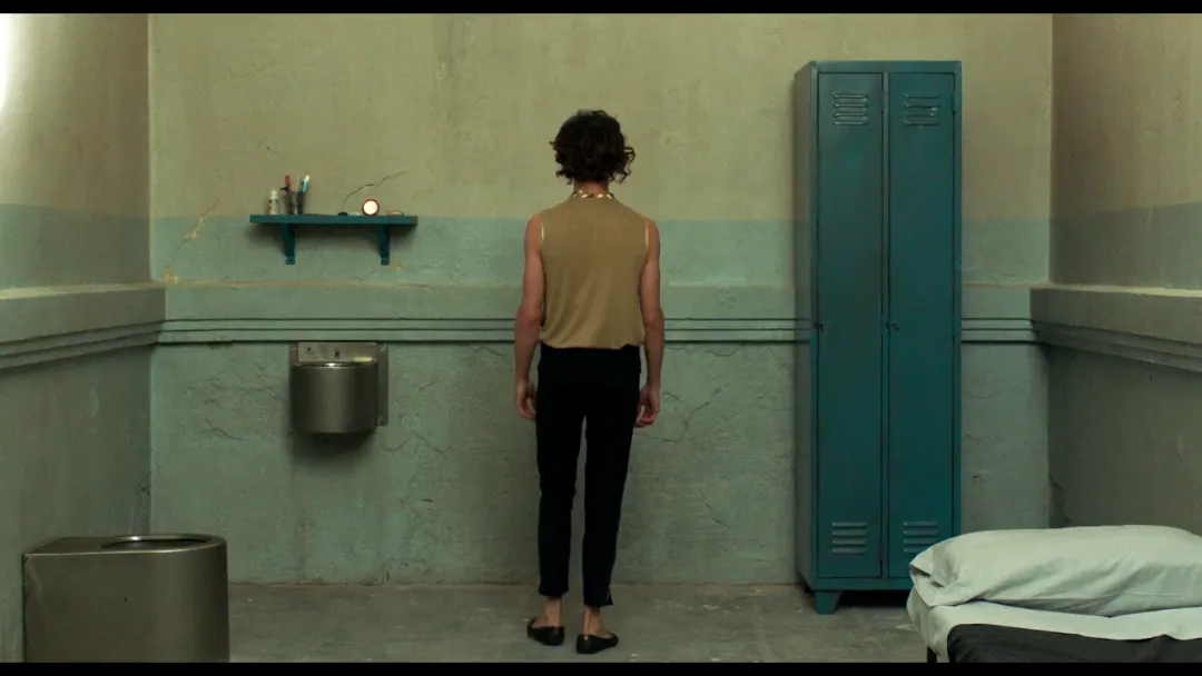 太疯了，这西语R级新作《杀死骑师》玩的真花！