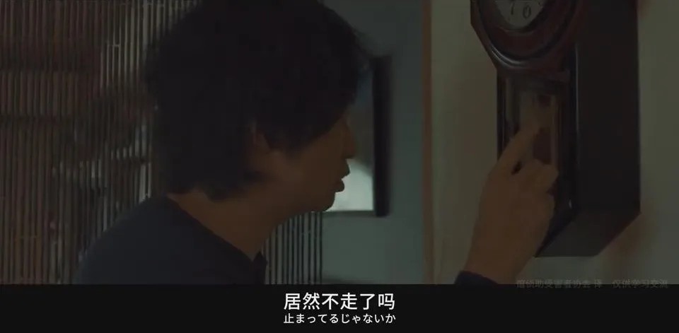 《钟表馆事件》:一百零八座古董钟同时在走,而它们全都在骗你