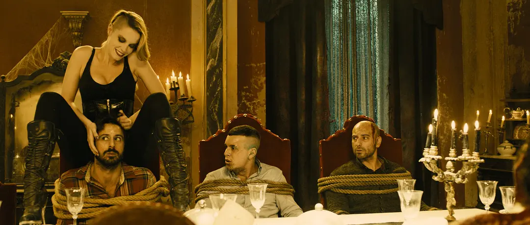 限制級重口恐怖片《蘇鎮巫女/進擊的巫女/女巫不該讓男人流淚》，典型的黑色幽默影片這尺度無敵