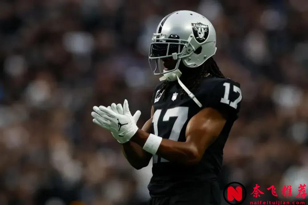 Netflix将推出继《四分卫》之后的新剧《接球手》