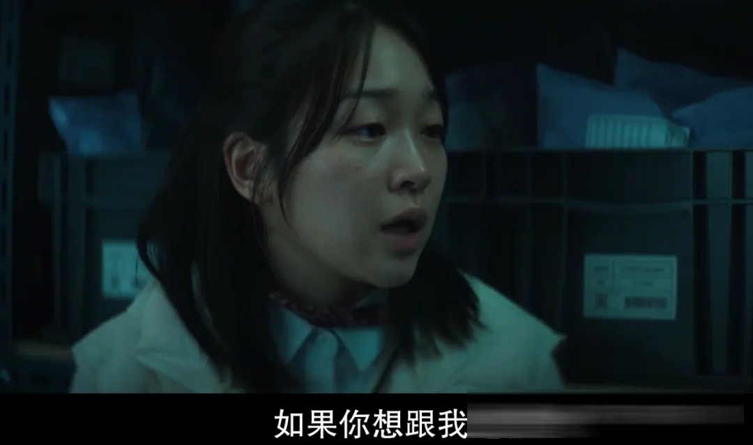 《群体》(港译《尸杀禁区》)影评:延尚昊的僵尸新作,好看但降智