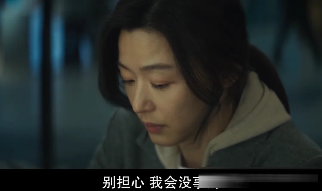 《群体》(港译《尸杀禁区》)影评:延尚昊的僵尸新作,好看但降智