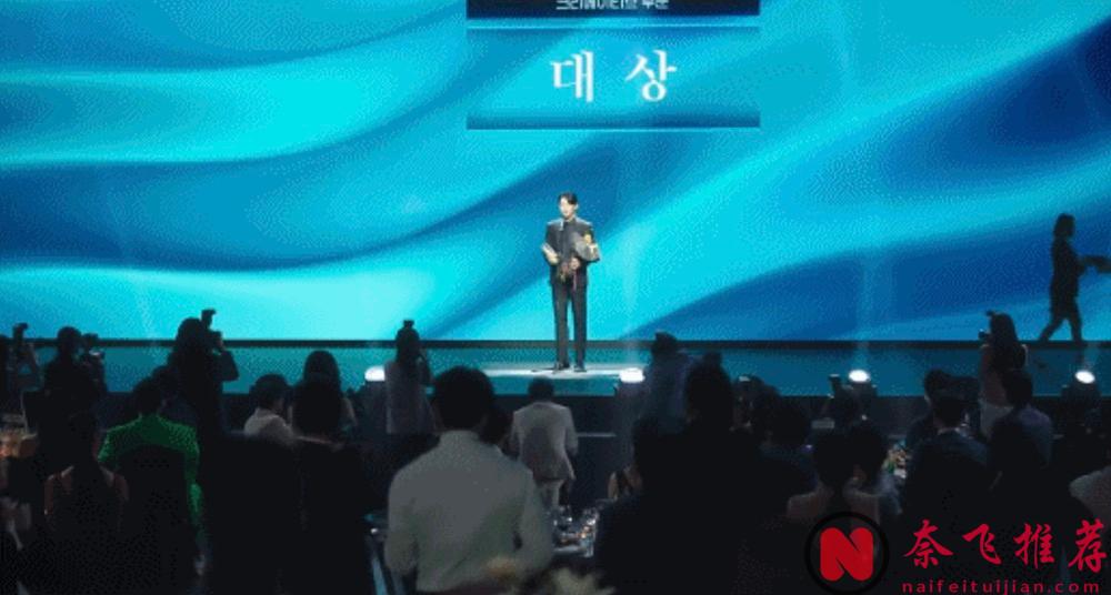 新上青春愛情劇《媽媽朋友的兒子》，兩小無猜的「死對頭」能否修成正果？