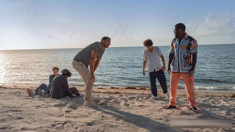 Netflix《大叔乱入72小时》霸榜67国:凯文·哈特这部R级喜剧值不值得点开