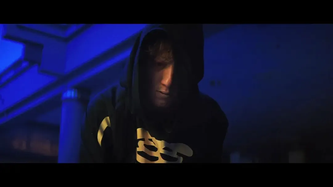 Netflix史上最强R级恐怖片《恐惧街》，血浆与诅咒结合，一口气刷三部爽个够