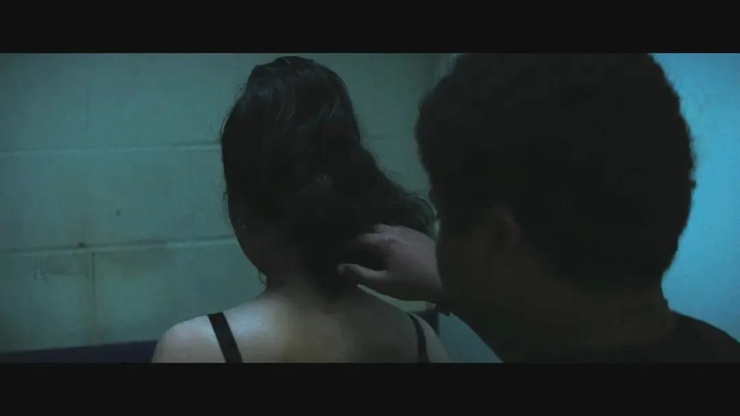 Netflix史上最强R级恐怖片《恐惧街》，血浆与诅咒结合，一口气刷三部爽个够