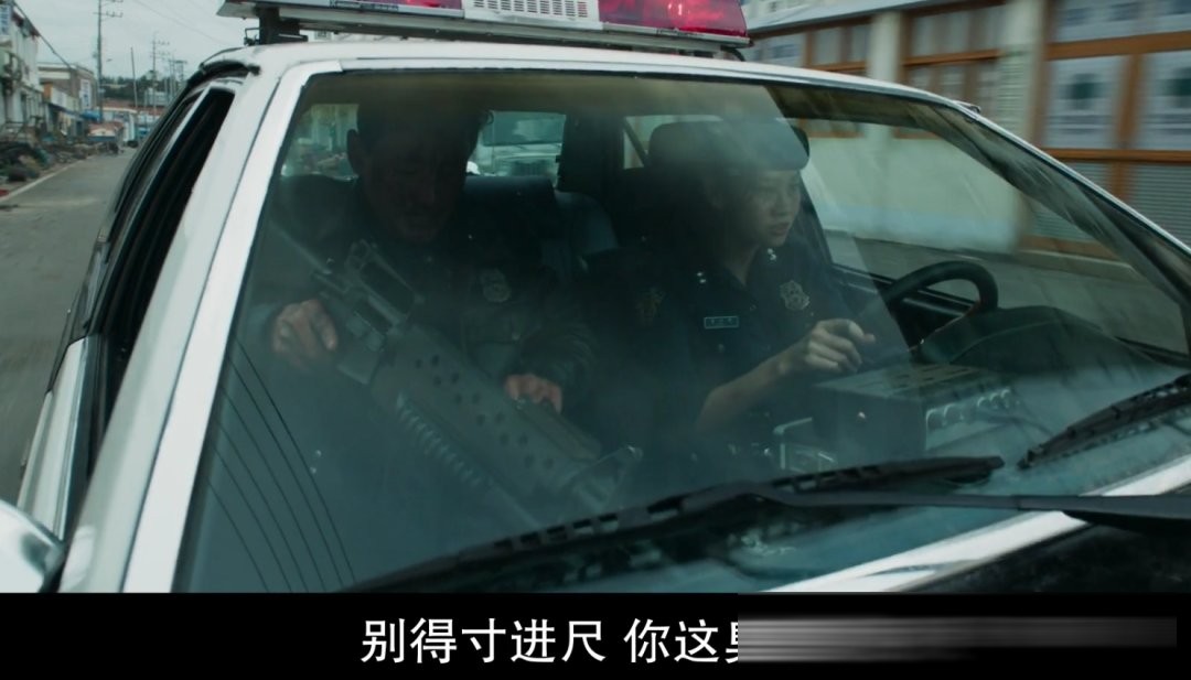 《Hope/HOPE:逆袭希望港/希望:末日血战》:罗泓轸的科幻转向,为何让期待落空