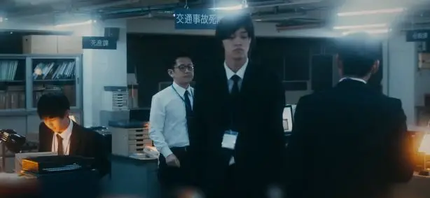 《死役所》:把死亡摆到柜台前,日剧敢这么拍