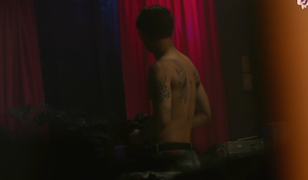 泰剧《咒中人》：削铅笔削到见血的女生，揭开一所名校里的邪教咒术
