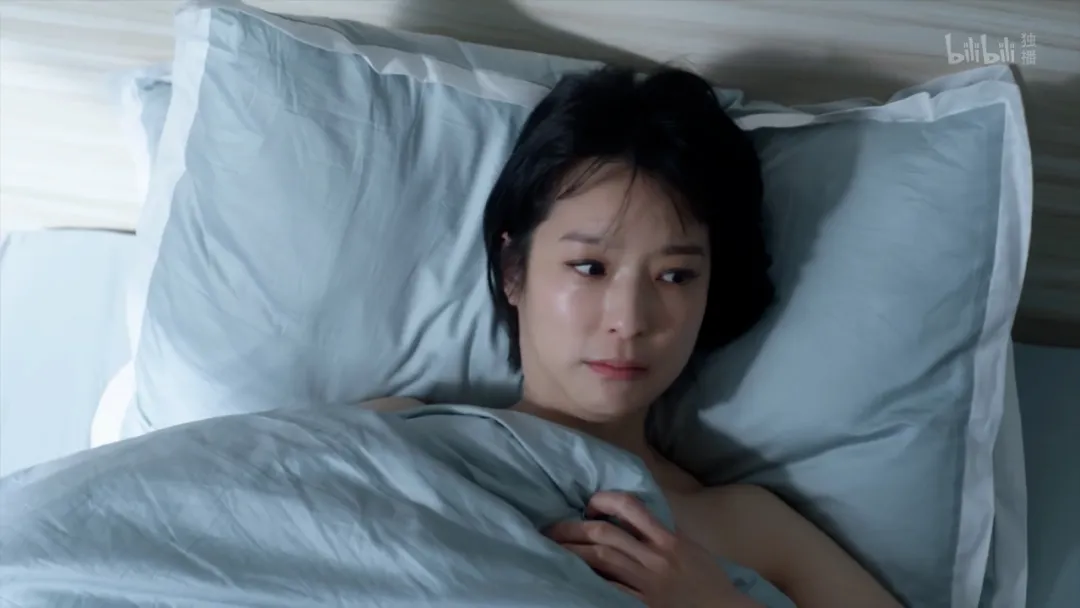 开局就船戏，这不新上的台剧《秘书俱乐部》，意外的好看，挺上头