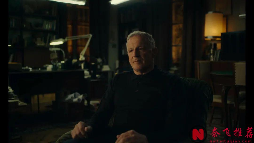 不愧是网飞，世界上最离奇的抢劫案，被它拍出来了！就是这部《不翼而飞：世纪大劫案》