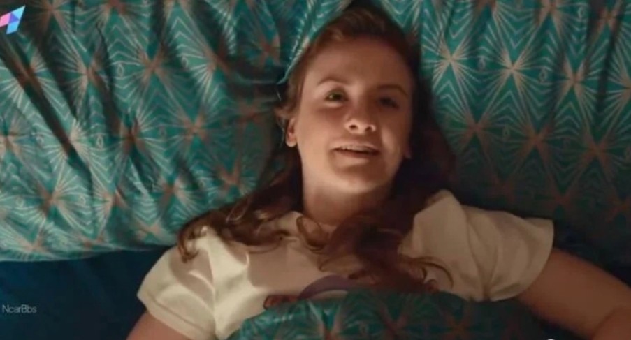 《珍的不一样第二季》这部英剧又出续集了，流媒体上线！尺度炸裂，又污又搞笑！