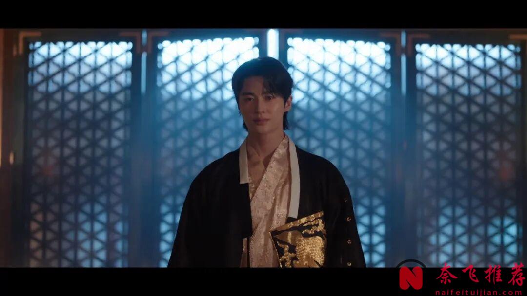 上演豪门争斗，这部癫狂的新韩剧《21世纪大君夫人》，口碑又爆了