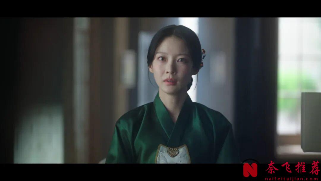 上演豪门争斗，这部癫狂的新韩剧《21世纪大君夫人》，口碑又爆了