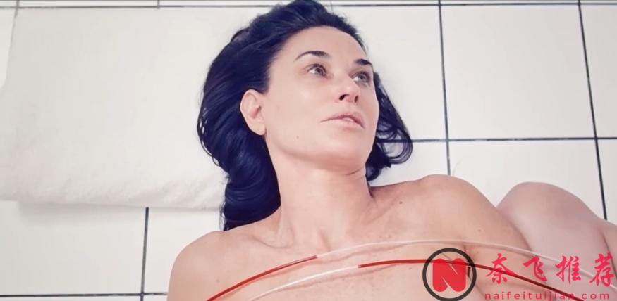 2024年度高分cult恐怖片《完美物質/懼裂/某種物質》圖解，沒想到竟是女導演的傑作！