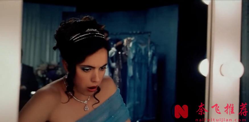 2024年度高分cult恐怖片《完美物質/懼裂/某種物質》圖解，沒想到竟是女導演的傑作！