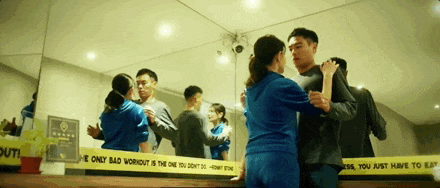 集集都有18禁，这部由Netflix出品的舔屏新台剧《今夜一起为爱鼓掌》号称「亚洲首部性治疗影集」！