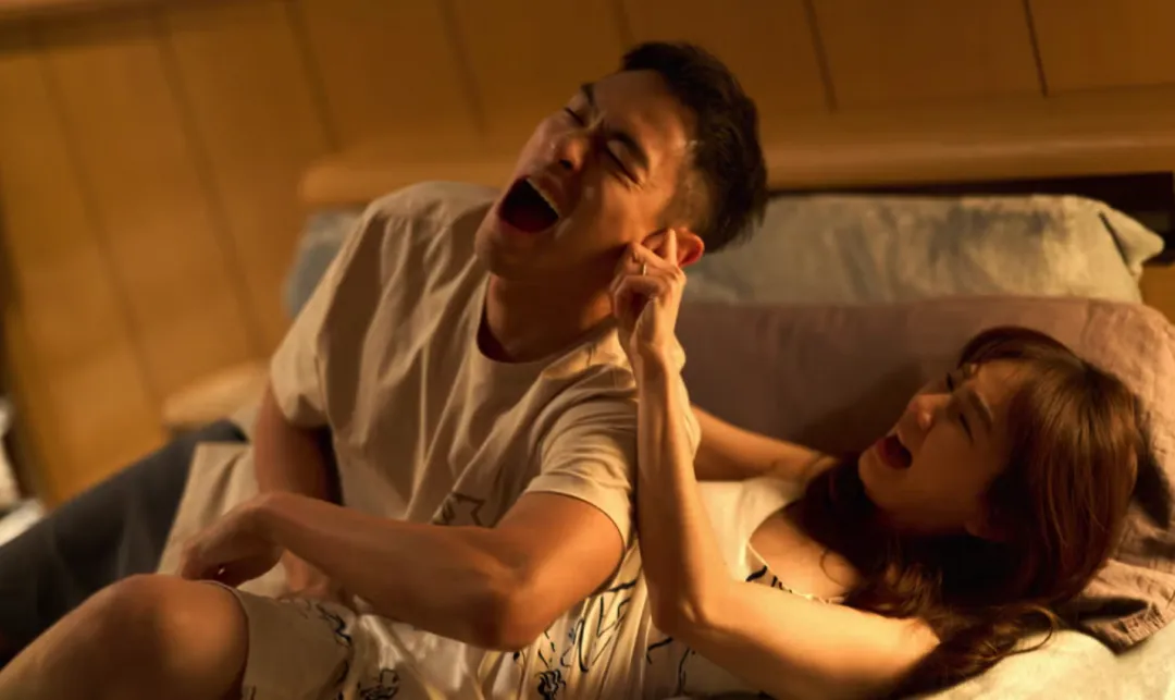 集集都有18禁，这部由Netflix出品的舔屏新台剧《今夜一起为爱鼓掌》号称「亚洲首部性治疗影集」！