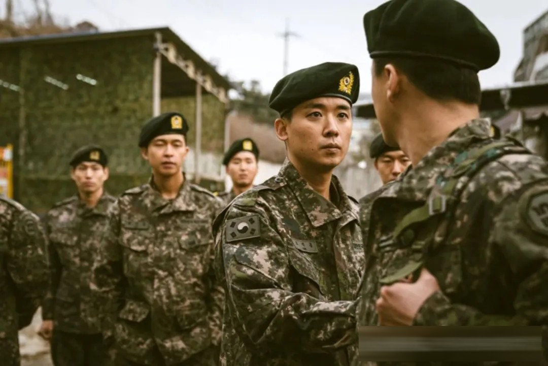Netflix 三十部经典大尺度神剧盘点:从《纸牌屋》到《黑暗荣耀》