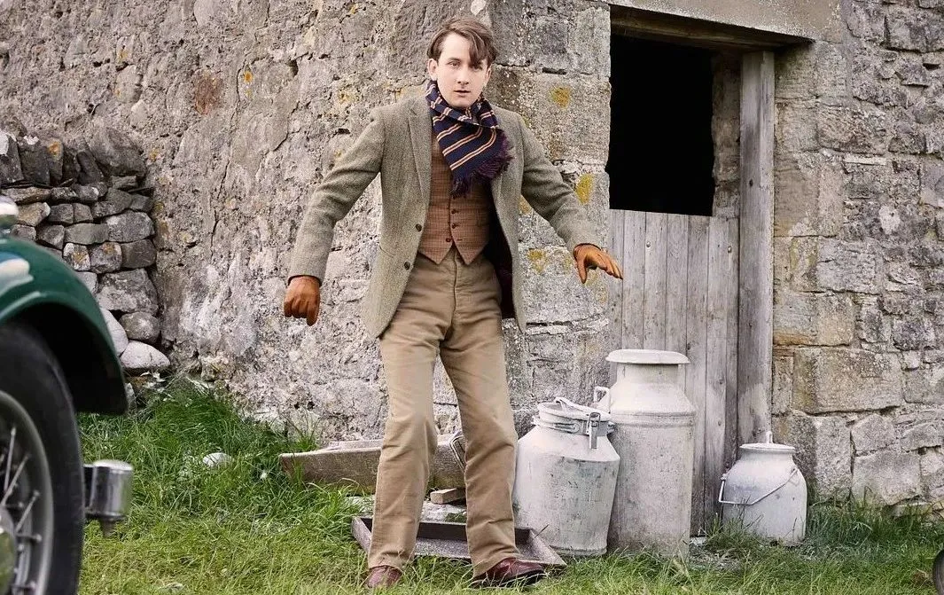 9.4分高分治愈系列英剧《万物生灵 第五季》如约与观众见面，曾创英电视台5年来最高收视纪录