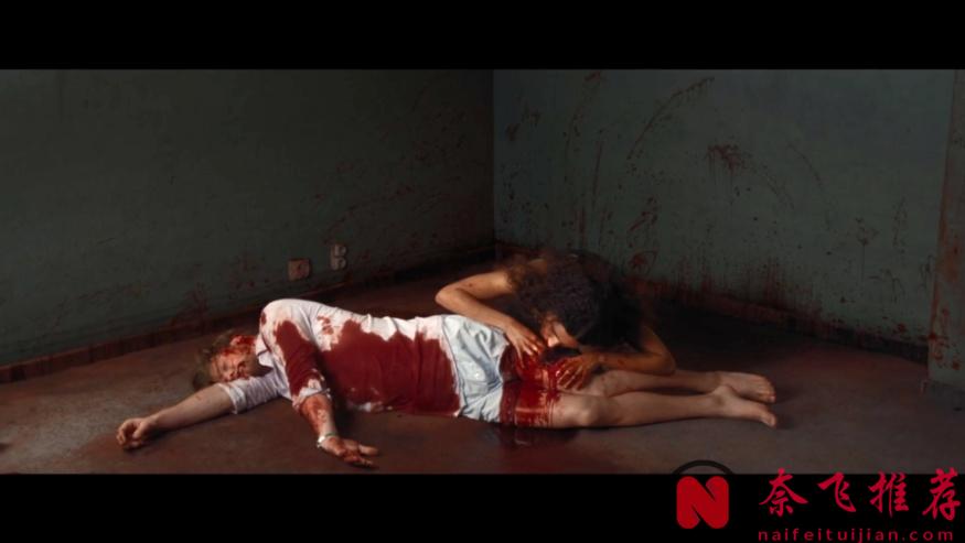 Netflix尺度新作《魅味/美味轉變》，看一名偽裝的女傭如何一步步蠶食一個富裕幸福的家庭！