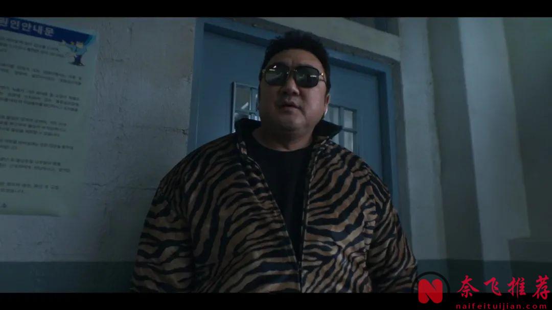 全新奇幻動作韓劇《十二使者》，地表最強大叔組團對抗黑暗勢力，上演絕地反擊