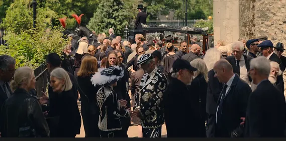 推薦一部情親題材超治癒的英劇《嘗試/而立人生》