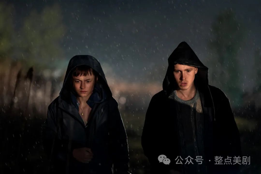 一集死一人，破案靠AI！这部大尺度神剧「世界尽头的一场谋杀」杀疯了！