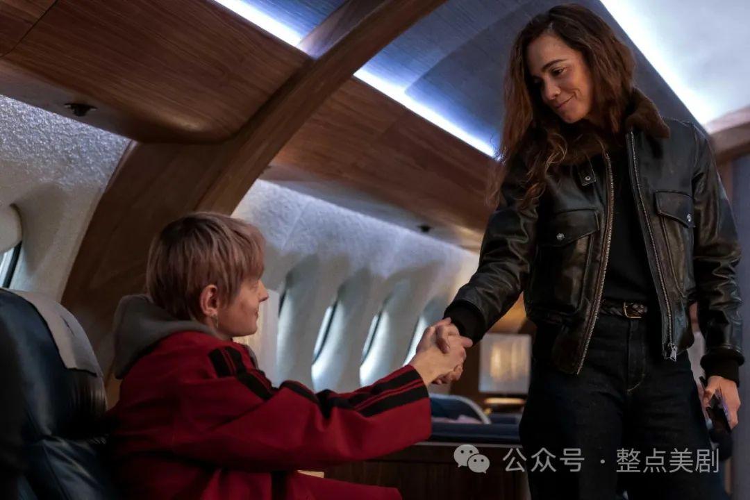 一集死一人，破案靠AI！这部大尺度神剧「世界尽头的一场谋杀」杀疯了！