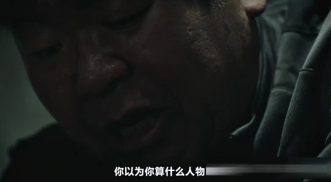 《白色轿车里的女人》:一桩雪地疑案背后,三个受伤女人的选择