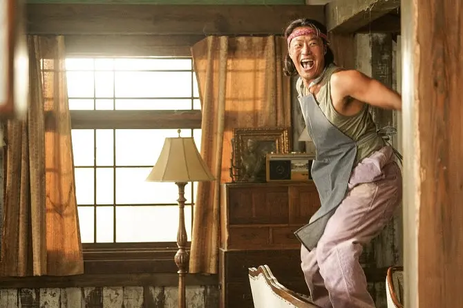 韩版卧龙凤雏，这部爽感拉满的电影《帅哥们/找死凶宅/没有美色杀人狂》，还挺对我的口味