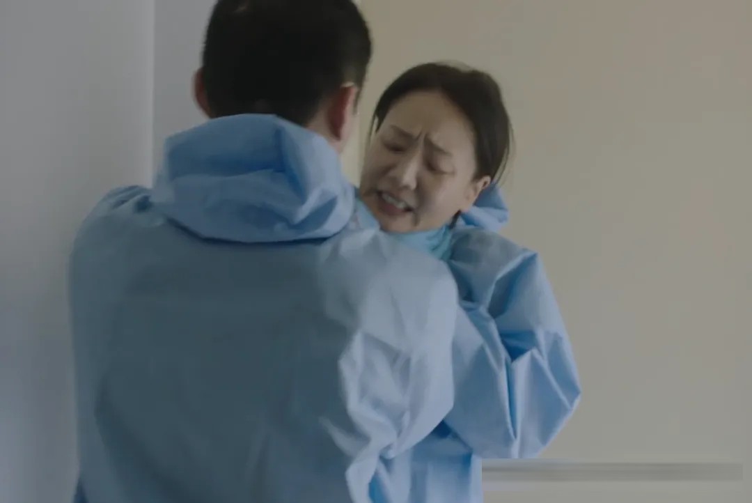 韓影《呼吸 / 窒息情慾(臺)》：綁架案的加害者與受害者，12年後在同一間公司重逢