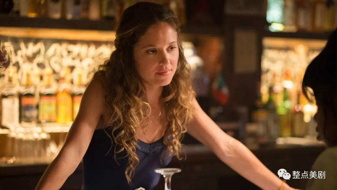 HBO尺度之作，IMDB 3万人给到8.1分，「色香味」俱全的大人爱看的神剧堕落街传奇！