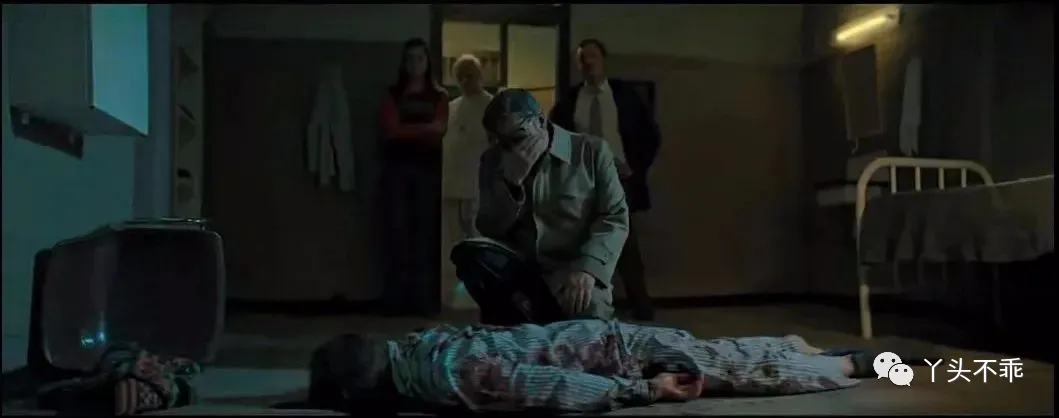 西班牙懸疑大片《上帝的筆誤》，反轉到最後一秒！