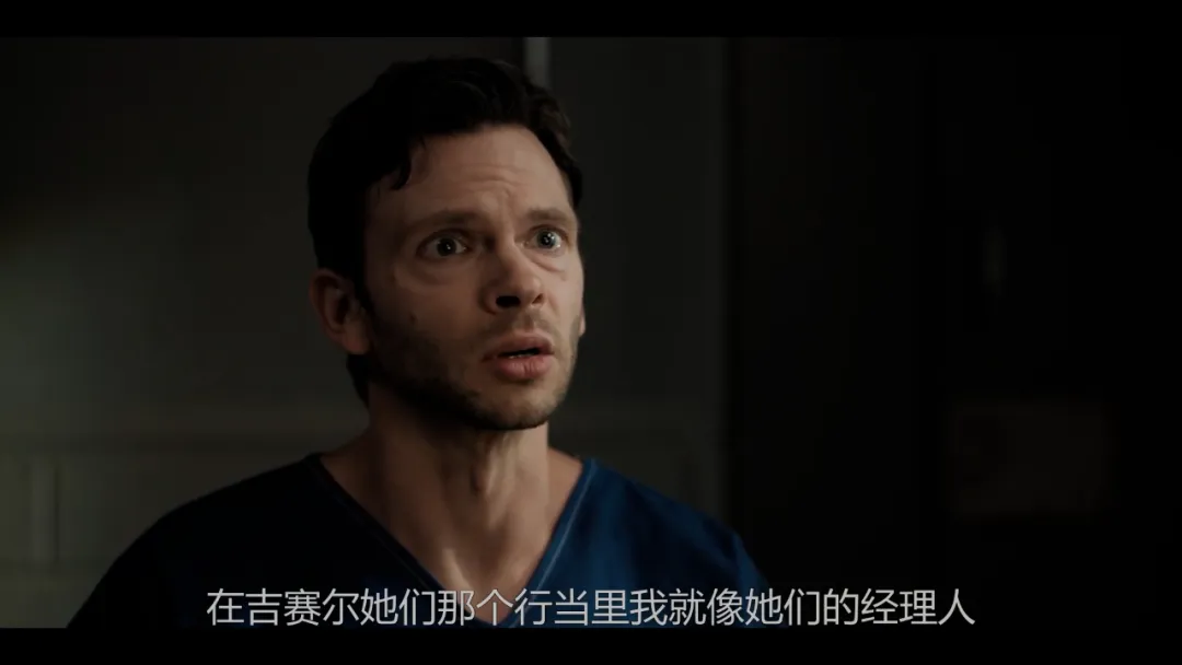 Netflix又一部被低估的高分律政剧《林肯律师》，就爱看这个男人施展魅力！