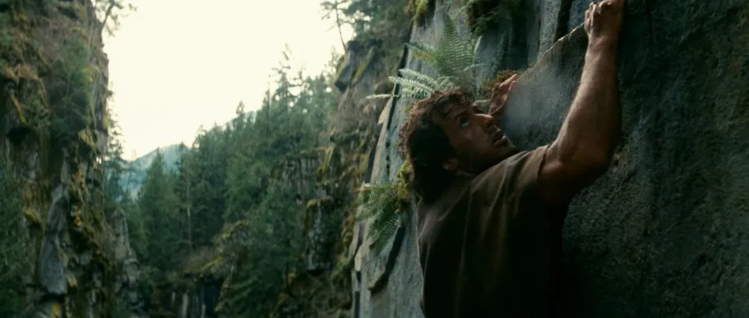 《登山家》：馬克·安德烈的徒手攀登傳奇，尋找生命的意義與自由