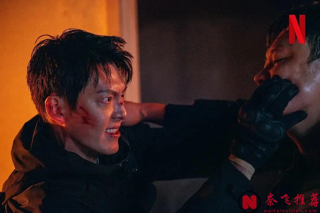 Netfilx韓國高顏值新動作喜劇電影《黑帶出勤中》開播，這下觀眾又有福了！