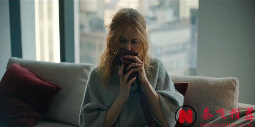 又出狠活，威尼斯影后加持，这部A24激情片《小心肝儿/乖女孩》太敢拍了！