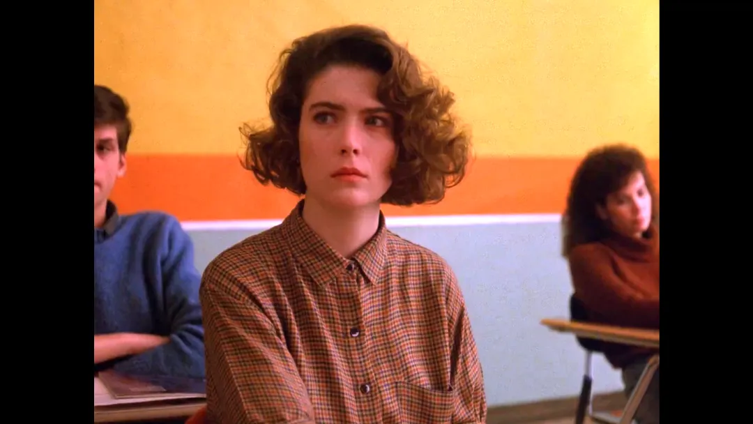 9分神作《双峰》！梦核绝唱！